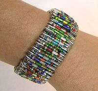Pattern for Safety Pin Bracelet with Bugle Beads from BJ's Craft Supplies - Safety Pin Jewelry - Free Pattern